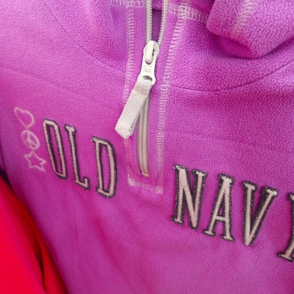 SOLD - Set of matching size 8 Old Navy Fleece Pullovers. - Picture 2 of 3